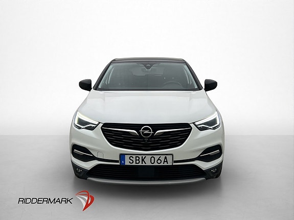Opel Grandland 2 of 5