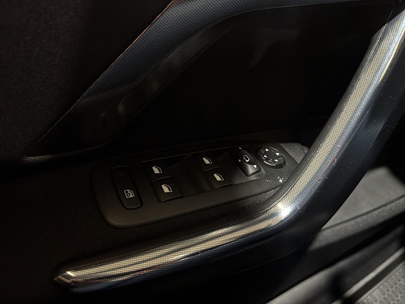 Peugeot 2008 15 of 26