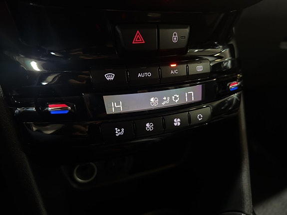 Peugeot 2008 19 of 26