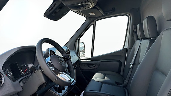 Mercedes-Benz Sprinter 317 5 of 11
