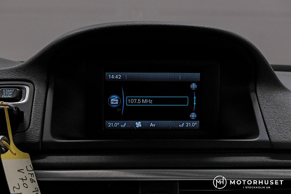 Volvo V70 13 of 20