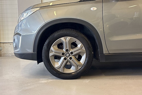 Suzuki Vitara 5 of 26