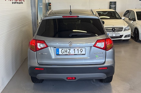 Suzuki Vitara 9 of 26
