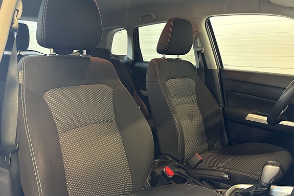 Suzuki Vitara 13 of 26