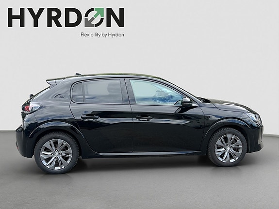 Peugeot e-208 4 of 5