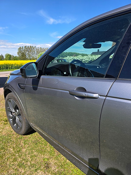 Land Rover Discovery Sport 5 of 5