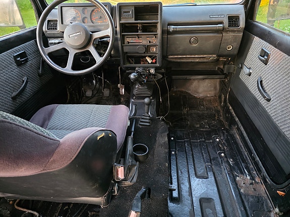 Suzuki Samurai 6 of 30