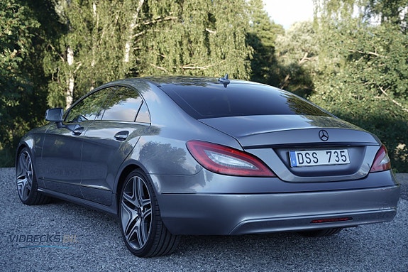 Mercedes-Benz CLS350 4 of 5