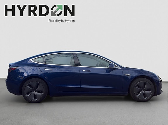 Tesla Model 3 4 of 22
