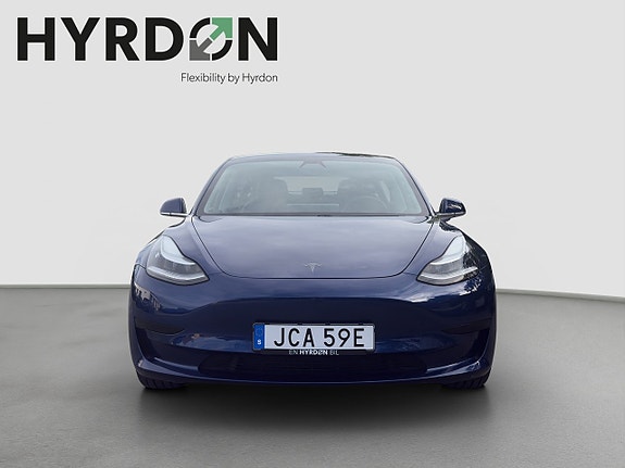 Tesla Model 3 8 of 22
