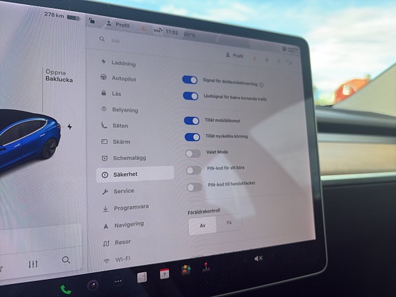 Tesla Model 3 13 of 22