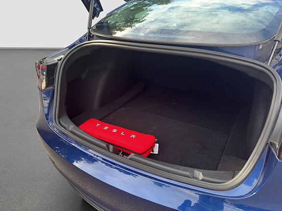 Tesla Model 3 16 of 22