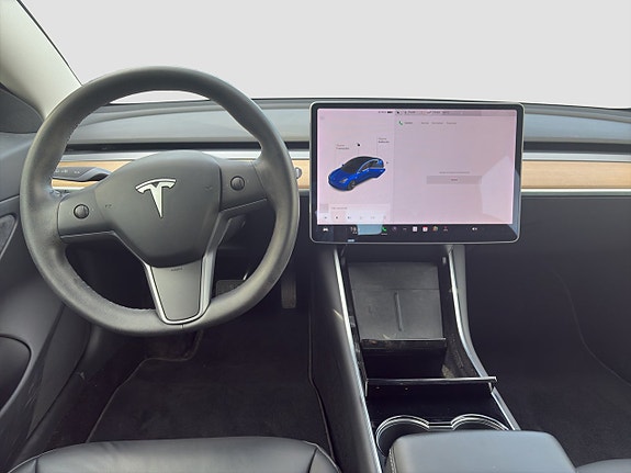Tesla Model 3 15 of 22