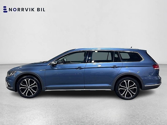 Volkswagen Passat Alltrack 6 of 26