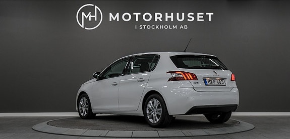 Peugeot 308 4 of 5