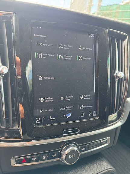 Volvo V90 Cross Country 7 of 9