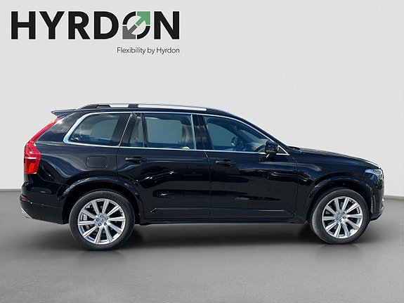 Volvo XC90 5 of 18