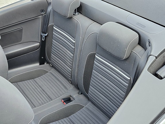 Volkswagen Golf VI 7 of 10