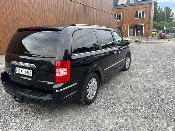Chrysler Grand Voyager 3 of 9