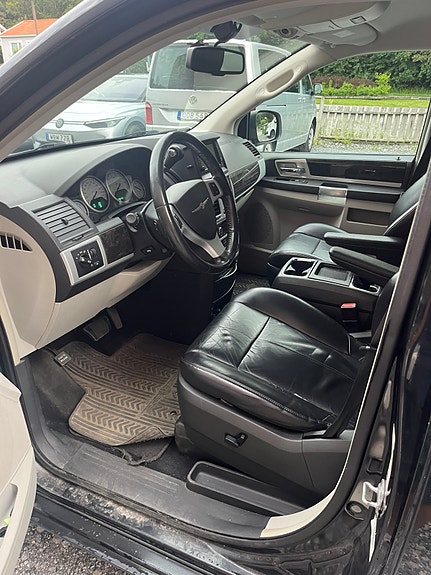 Chrysler Grand Voyager 6 of 9