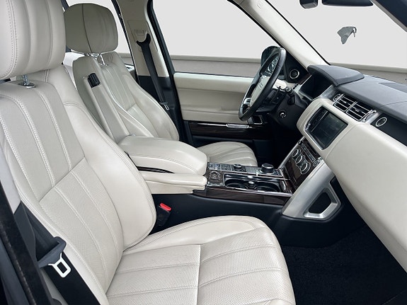 Land Rover Range Rover 11 of 20