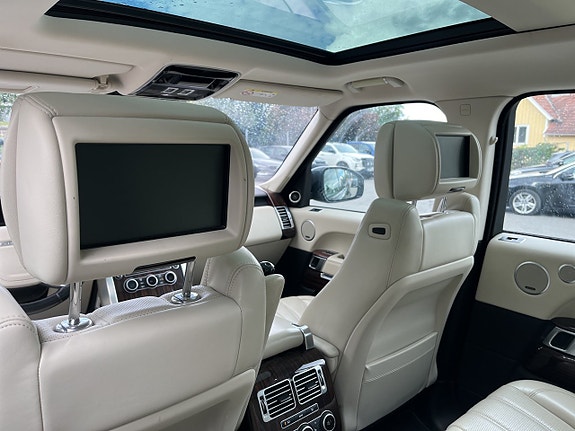 Land Rover Range Rover 20 of 20