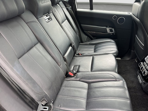 Land Rover Range Rover 15 of 18