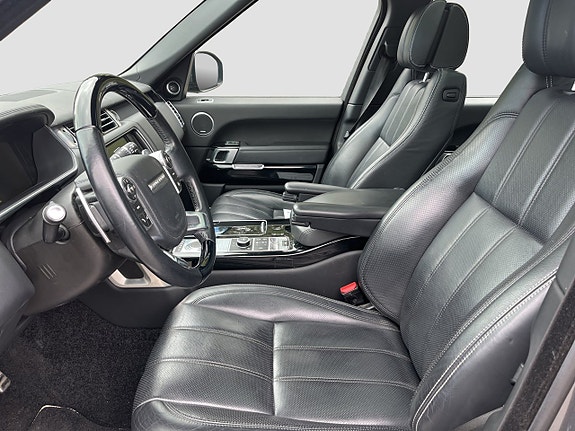 Land Rover Range Rover 9 of 18