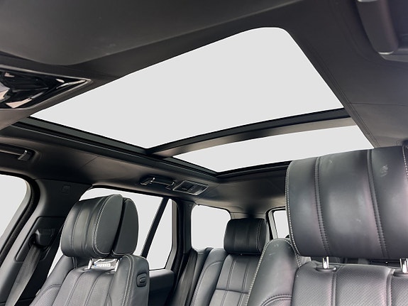 Land Rover Range Rover 16 of 18