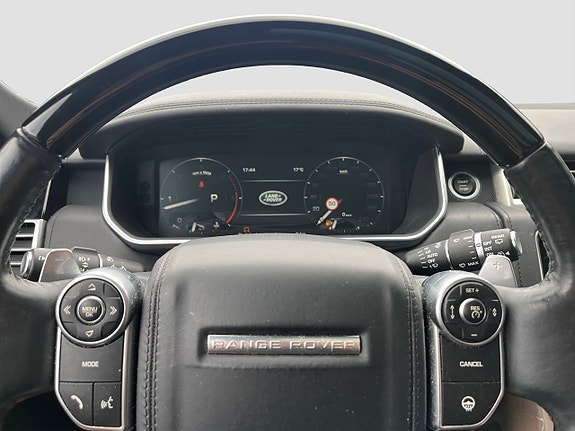 Land Rover Range Rover 10 of 18