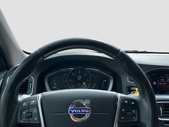 Volvo V60 12 of 19