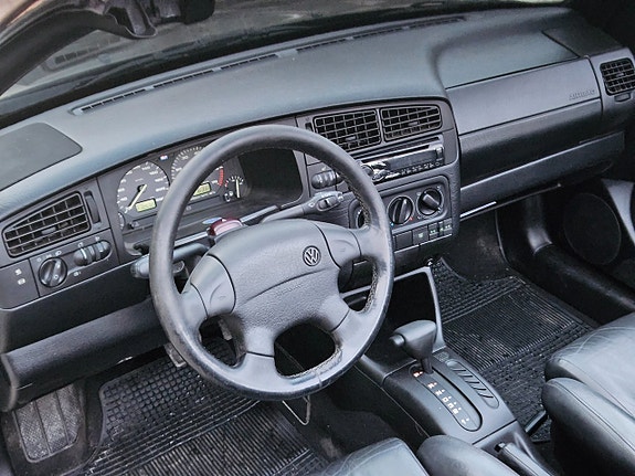 Volkswagen Golf III 6 of 10