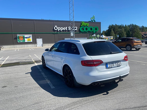 Audi A4 4 of 8