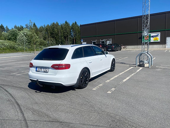 Audi A4 5 of 8