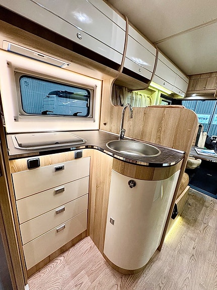 Giottiline G-Line 938 Queensbed Solpanel 4-bädd B-kort 17 of 30