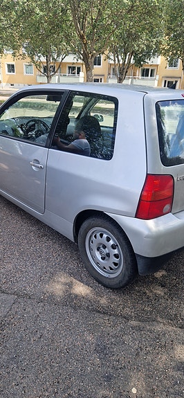Volkswagen Lupo 4 of 5