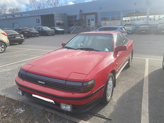 Toyota Celica 3 of 5