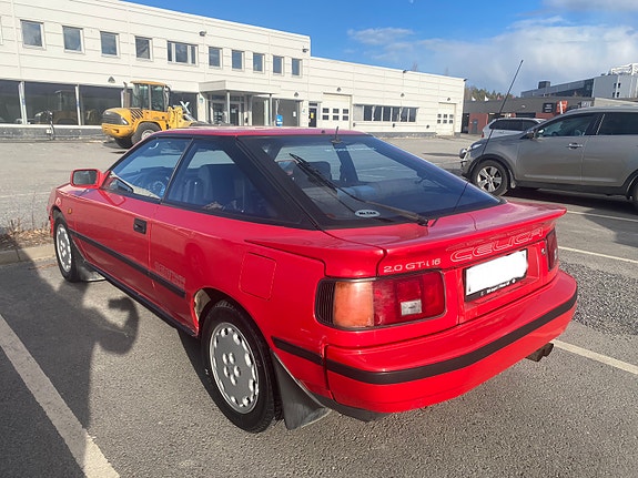 Toyota Celica 2 of 5