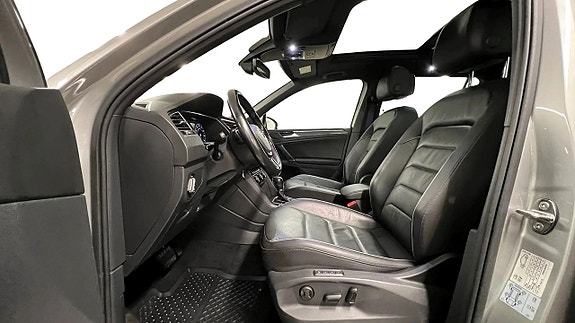 Volkswagen Tiguan 11 of 26