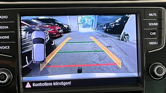 Volkswagen Tiguan 20 of 26