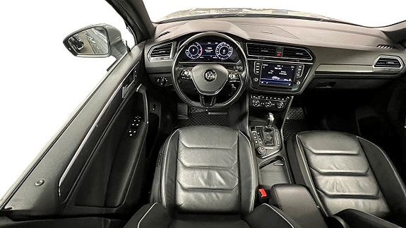 Volkswagen Tiguan 7 of 26