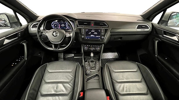 Volkswagen Tiguan 6 of 26