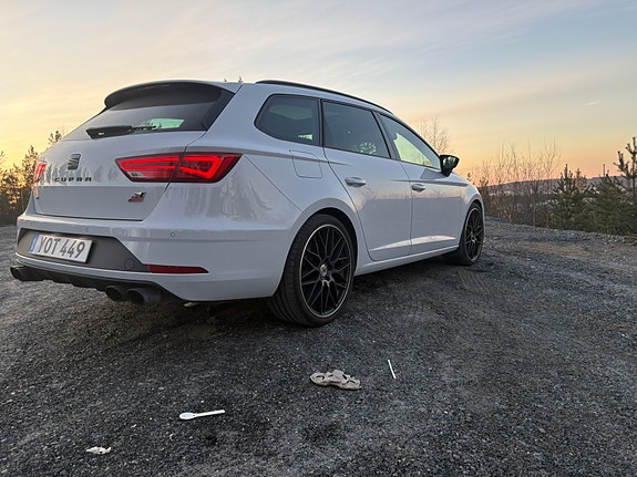 Seat Leon 4 of 10