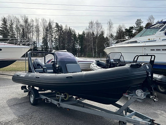 Brig Eagle 650 -2020 | Evinrude G2 200hk H.O | 80 timmar 3 of 5