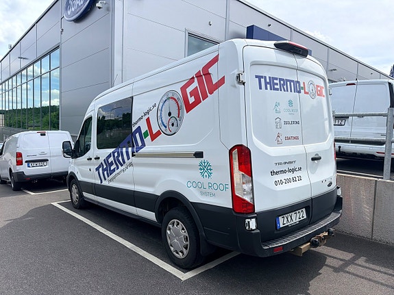 Ford Transit 2 of 5