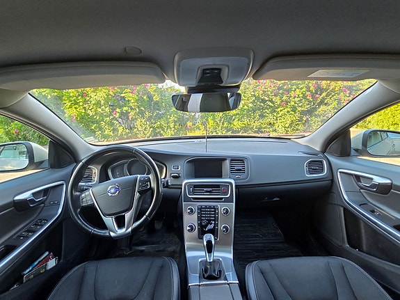 Volvo V60 4 of 4