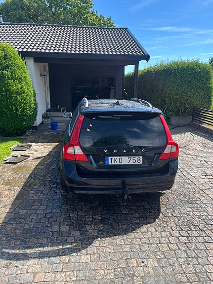 Volvo V70 5 of 5