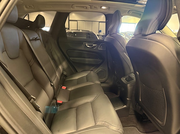 Volvo XC60 20 of 26