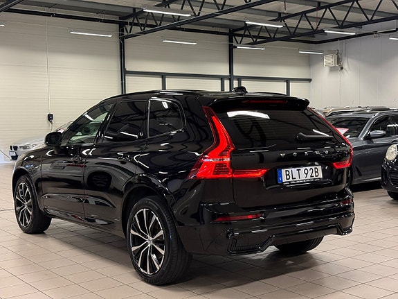 Volvo XC60 9 of 26