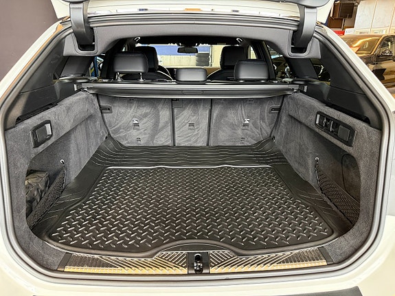 BMW 520d 26 of 30